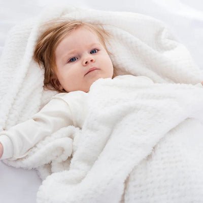 couverture-bebe-blanc-confort-optimal