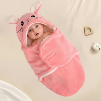 nid-dange-bebe-roselapin-enveloppant-bébé-capuche-tête-lapin-rose