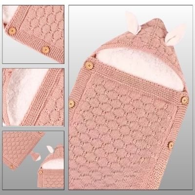 nid-dange-cosy-rose-poudre-capuche-oreilles-lapin-boutons-bois