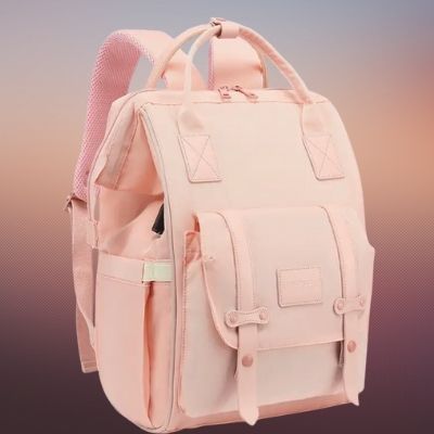 Sac-à-langer-à-dos-rose-bretelles-modele